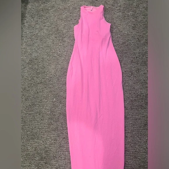 SKIMS Bubble Gum Maxi Dress - Picture 2 of 3